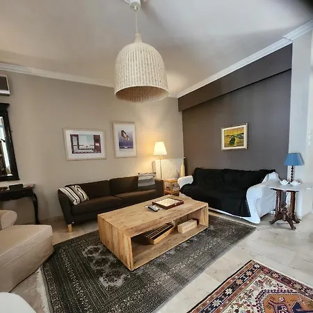 Like At No2 Apartment